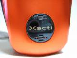 DMX-C4 Xactiのロゴとマイク穴