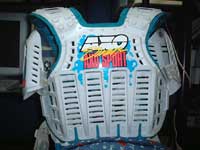 プロテクター