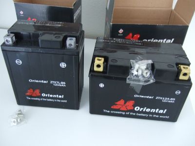 バッテリーの補充電とバッテリーの外し方