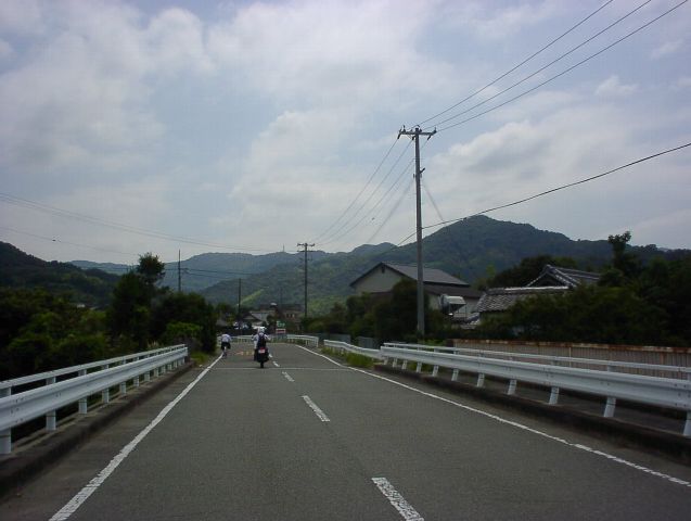 002